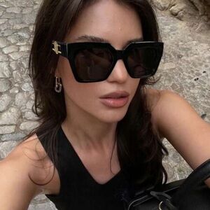 1pc Women's Fashionable Black Square Frame Eyeglasses With Travel Beach